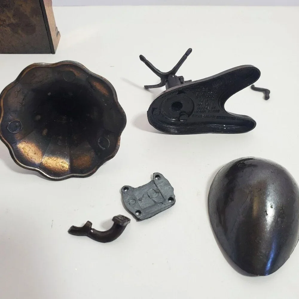 Durham Industries 70s Dollhouse Furniture Lot Diecast Metal Parts Only - Picture 10 of 14